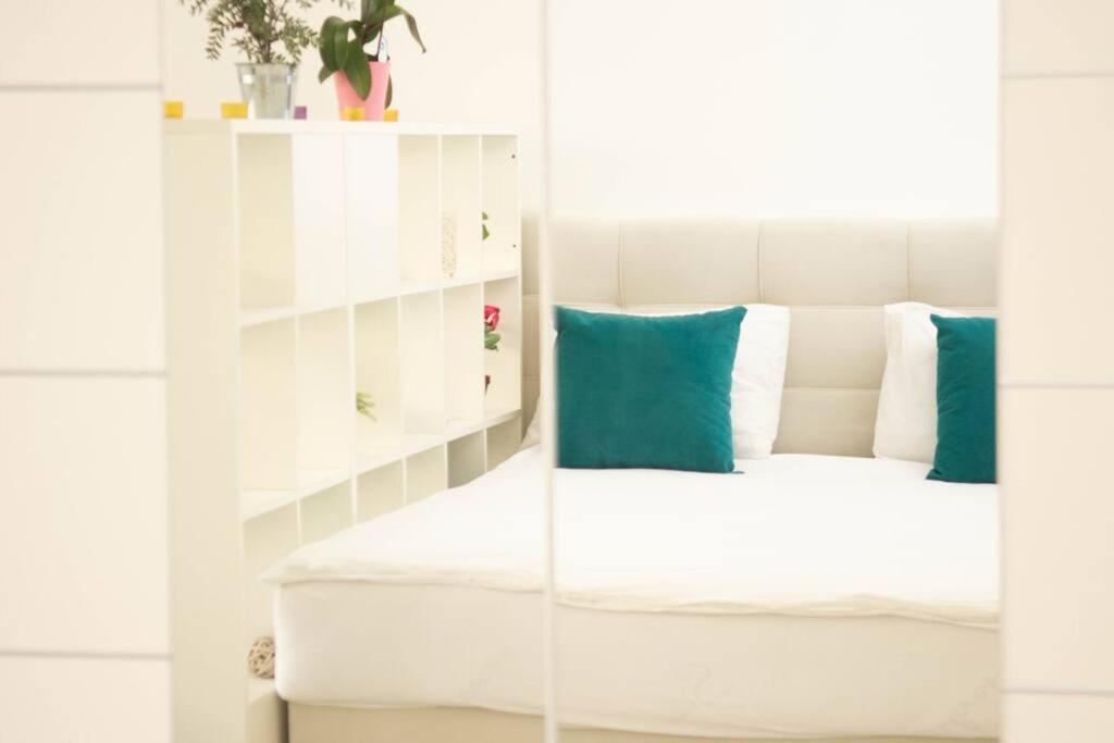 Cute And Sunny Studio - Central Location 塞拉耶佛 外观 照片